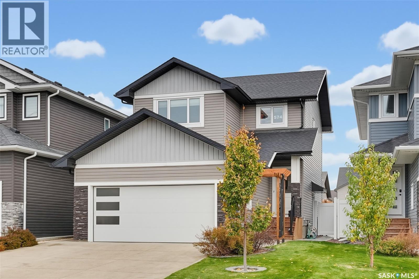574 McFaull CRESCENT, Saskatoon, Saskatchewan