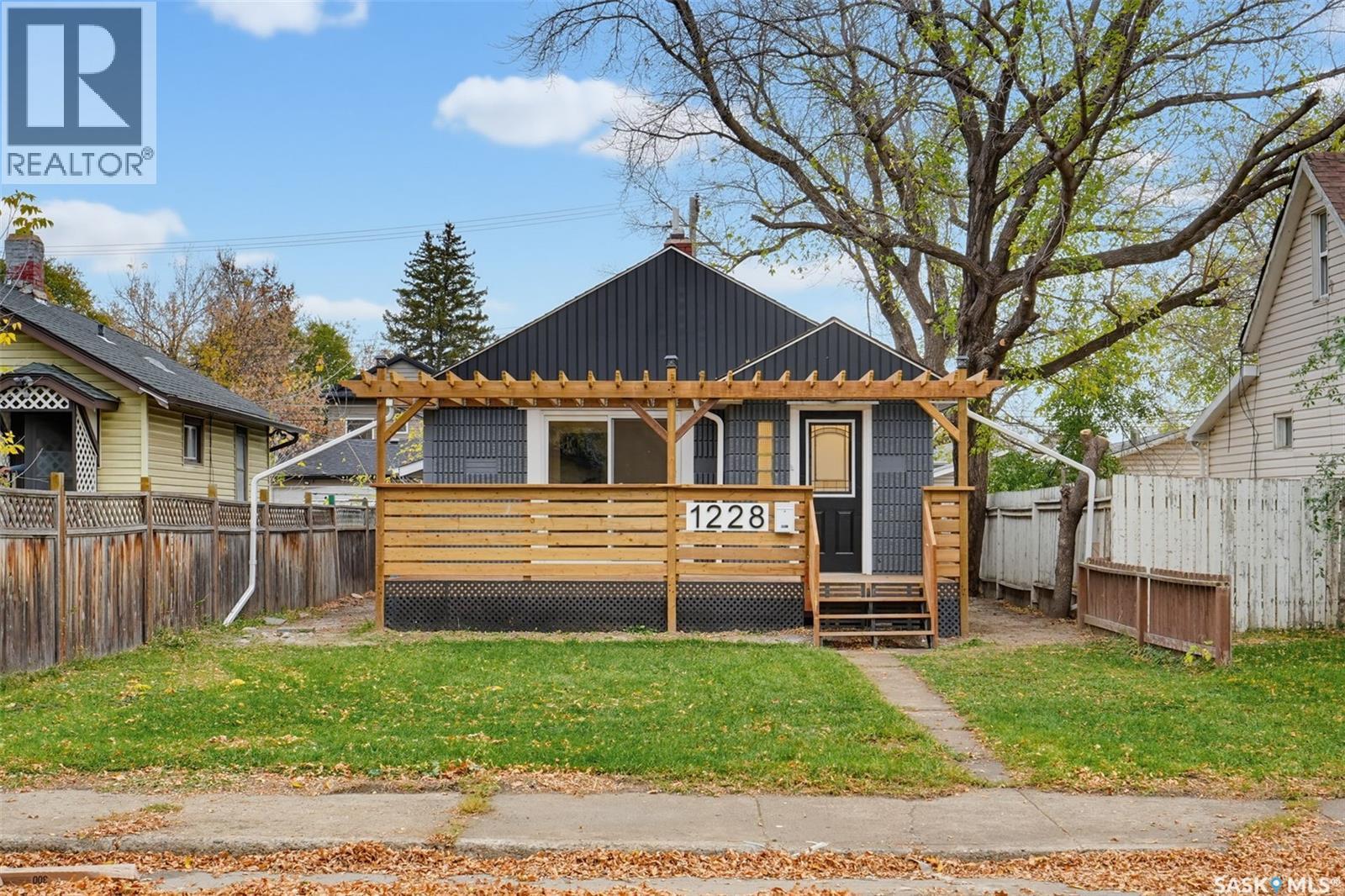 1228 1st AVENUE, Saskatoon, Saskatchewan