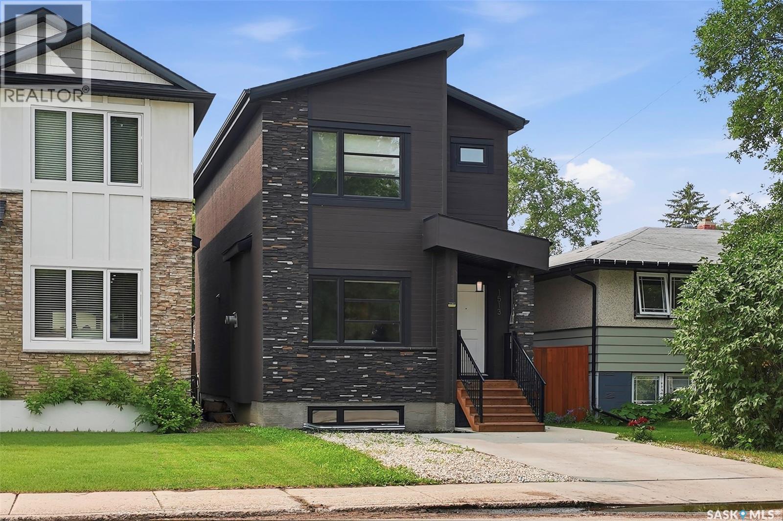 1513 Prince Of Wales AVENUE, Saskatoon, Saskatchewan