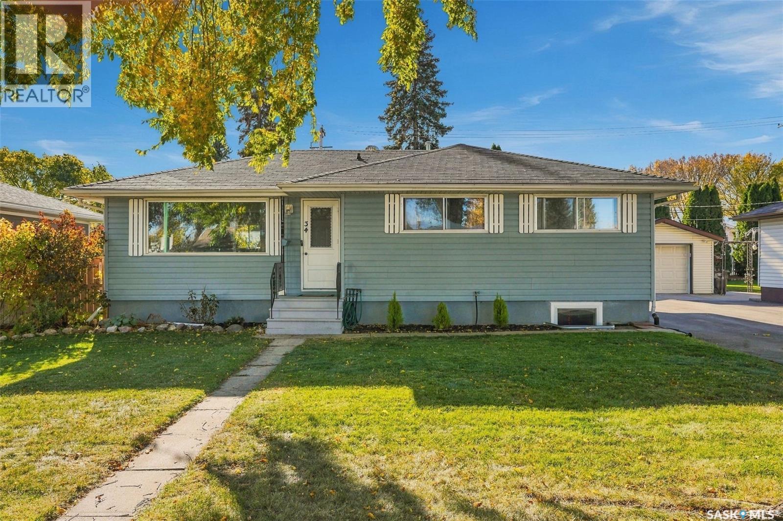 34 McAskill CRESCENT, Saskatoon, Saskatchewan